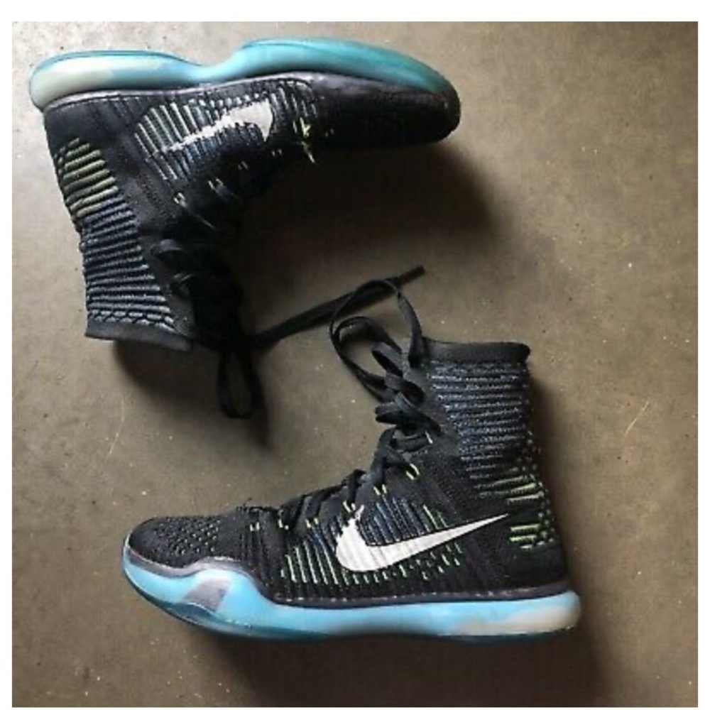 Kobe 10x elite commander.